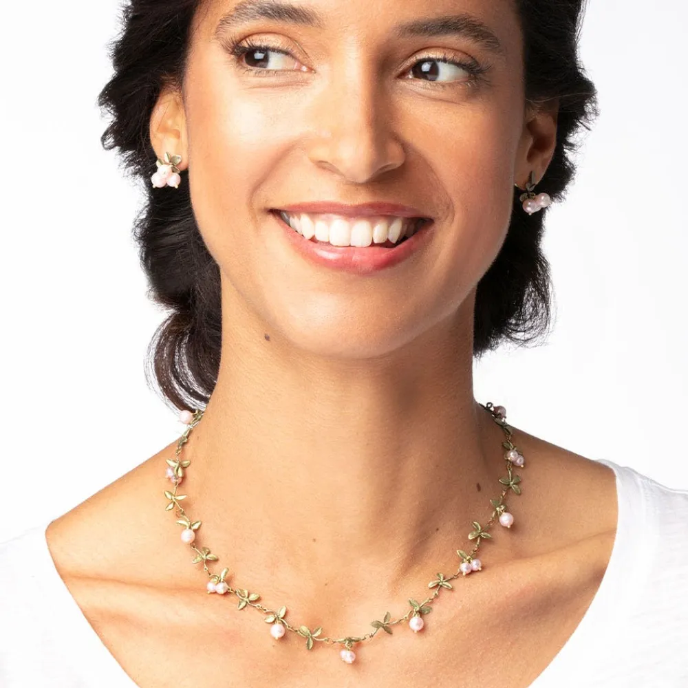Blushing Berries Necklace*The Met Store Best