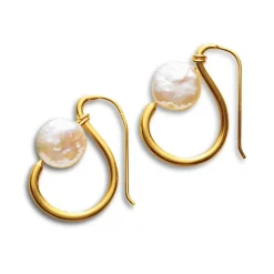 Coin Pearl Earrings*The Met Store Shop
