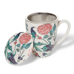 Iznik Garden Covered Mug with Tea Infuser*The Met Store Online