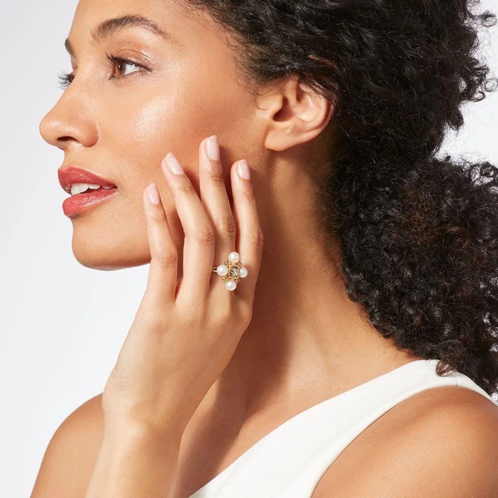 Royal Tudor Cocktail Ring*The Met Store Cheap