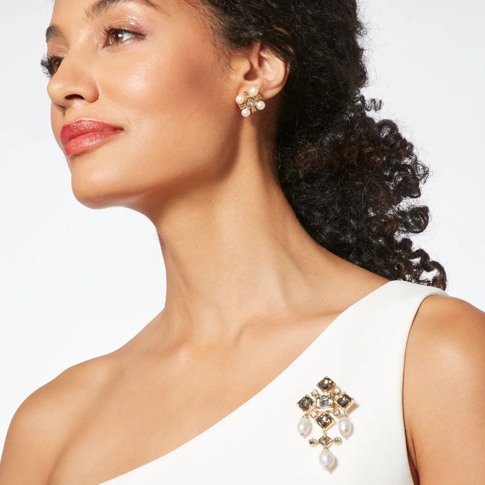 Royal Tudor Pearl Chandelier Brooch*The Met Store Cheap