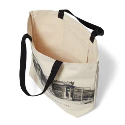 The Met Facade Tote*The Met Store Flash Sale