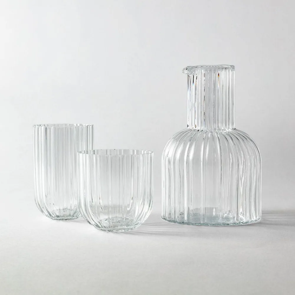 Vignelli Carafe*The Met Store Fashion